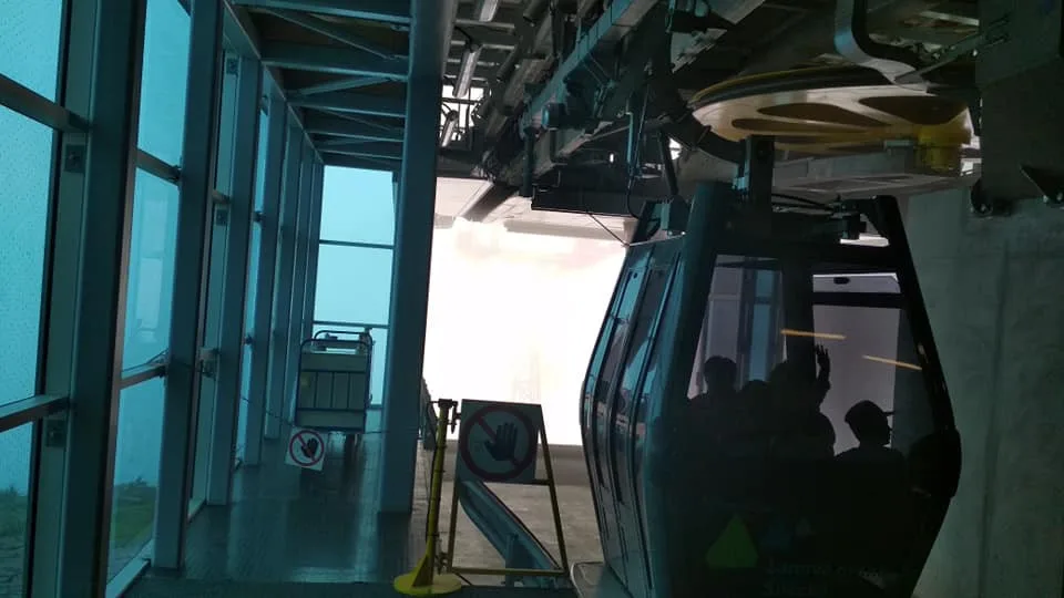 Lanovka na Sněžku se opět kvůli větru nerozjela.