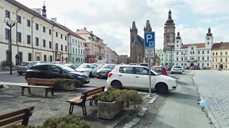 Nejdražší je parkování na náměstí