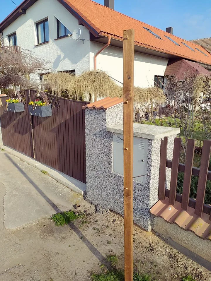 Prázdný Rouškovník Jany Rábové.