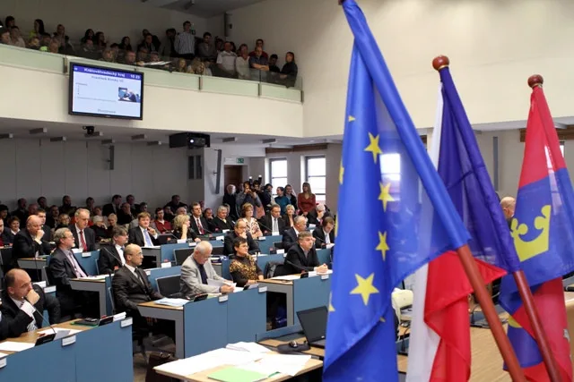 Jednání zastupitelstva Královéhradeckého kraje