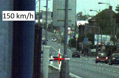 Po Hradci Králové jel řidiči BMW 150km/h. Teď může být na rok bez papírů
