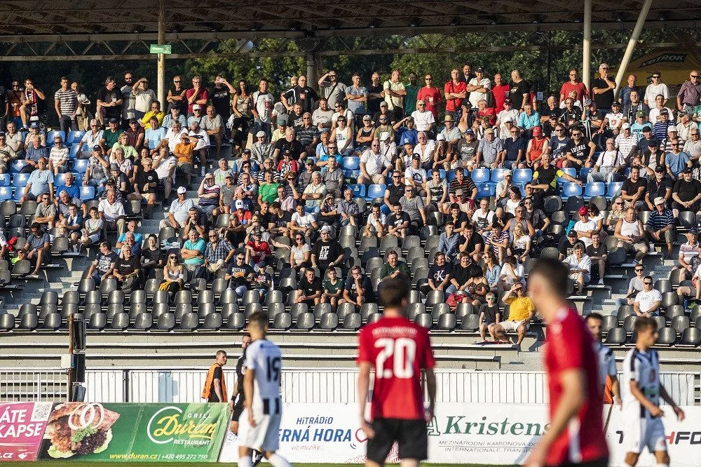 Utkání hradeckých Votroků na stadionu v Malšovicích
