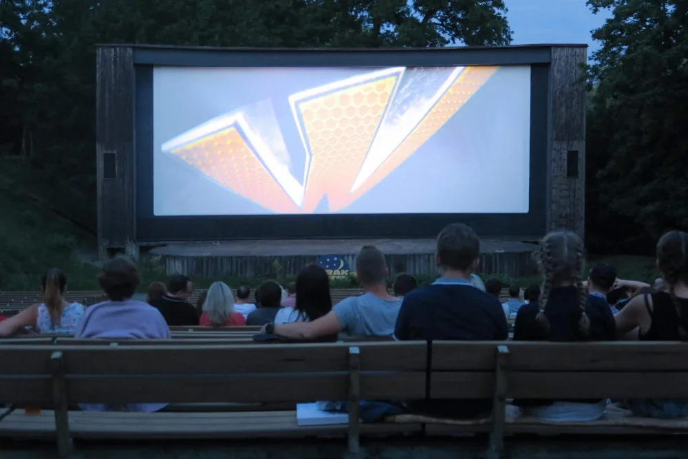 SLetní kino Širák