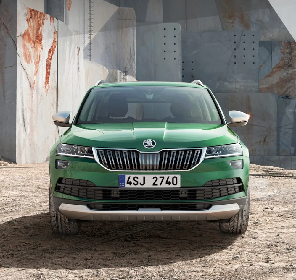 Malíř Vovkanič prohrál spor se Škodou Auto. Chtěl nechat stáhnout vozy Kodiaq a Karoq z trhu