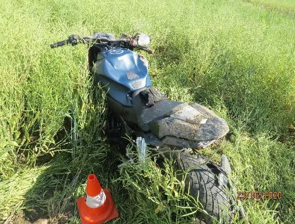 Nehoda motorkáře v Mlázovicích