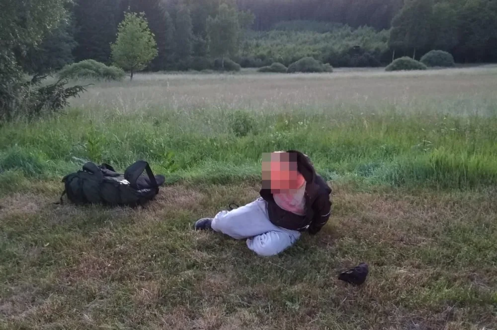 Policejní pes Meddy vypátral sériového zloděje. Vykradl 13 chatek na Rychnovsku.