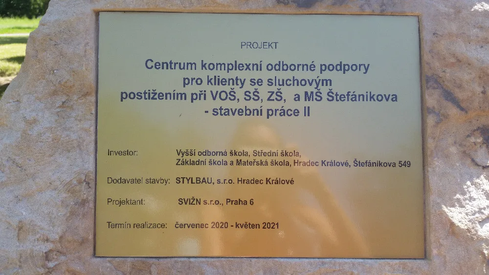 Základní kámen pro stavbu centra