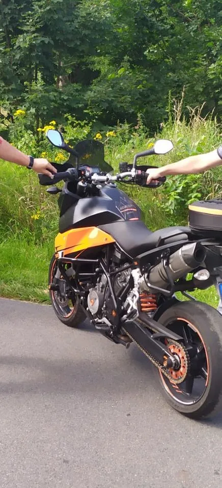 Odcizený motockylpolicisté dopadli muže, kteří kradli v době nouzového stavu. Hrozí jim až 8 let vězení