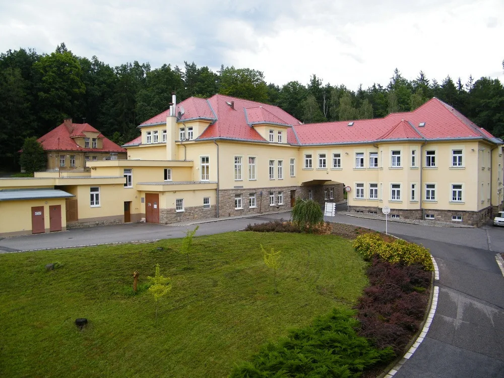 Administrativní budova královédvorské nemocnice