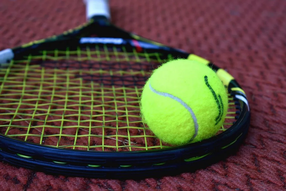 Tenisové kurty v jičínském sportovním areálu se promění v krytou halu se zázemím