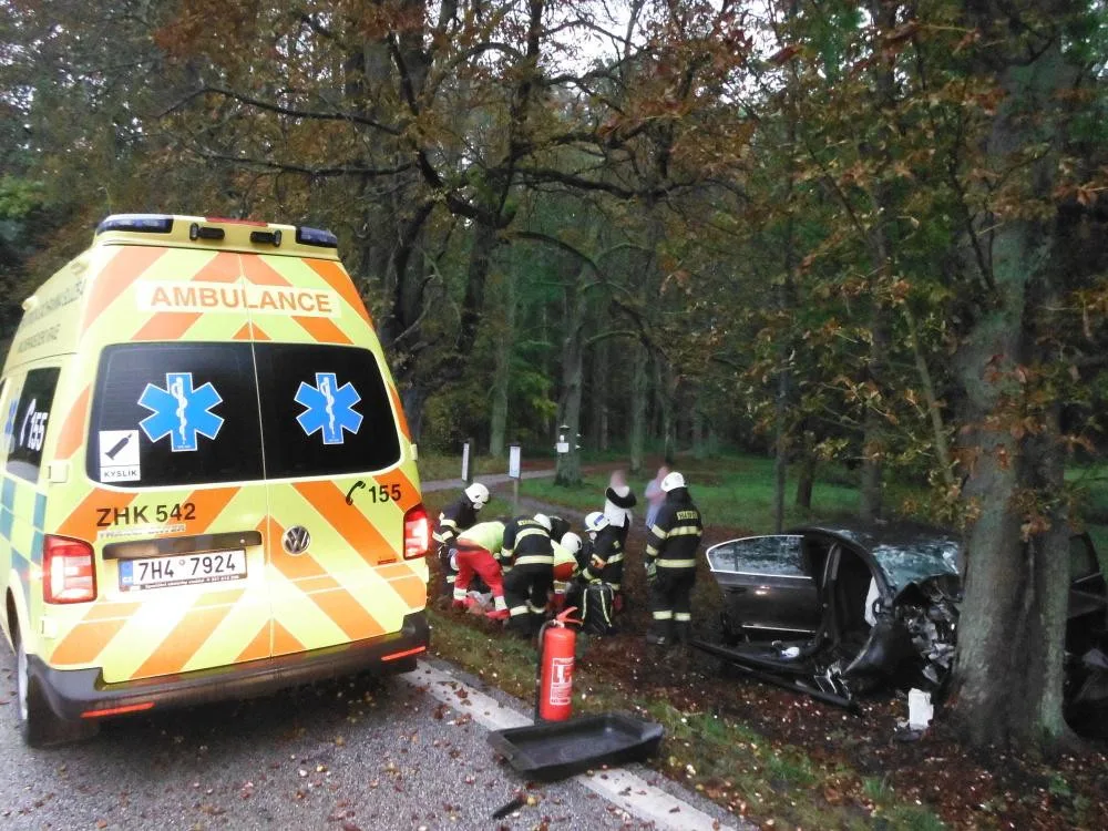 Vážná dopravní nehoda u Lázní Bělohrad
