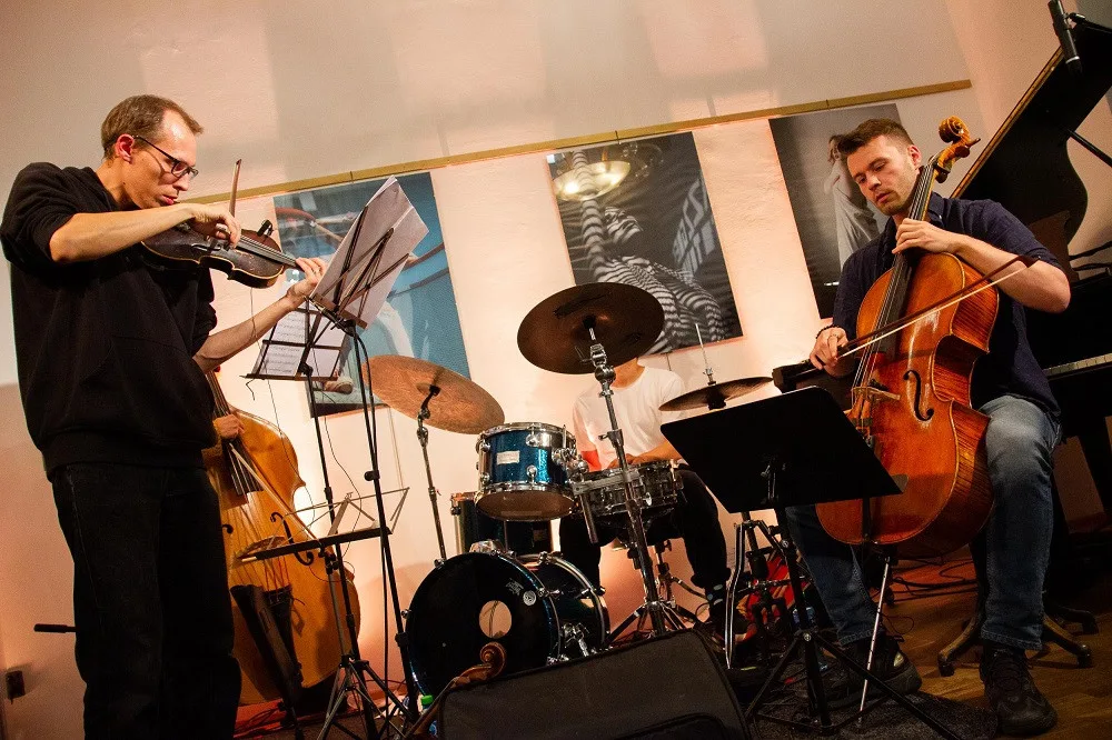 Talaqpo na zahájení festivalu Jazz Goes to Town