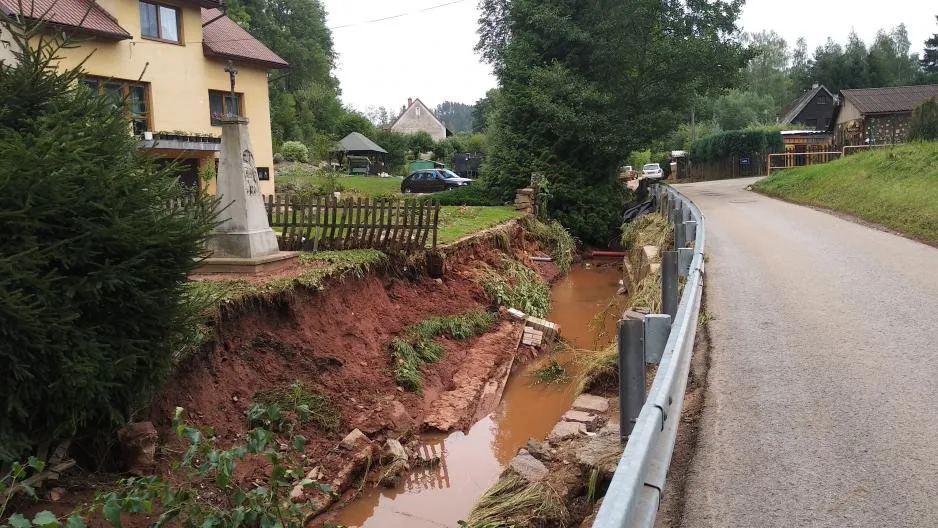Následky po srpnové povodni na Trutnovsku