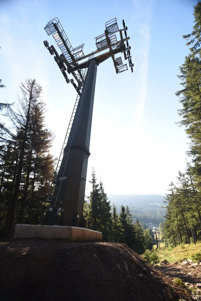 Skiareály investovaly miliony korun do vybavení a nových lanovek. Teď čekají, zda se bude moct lyžovat