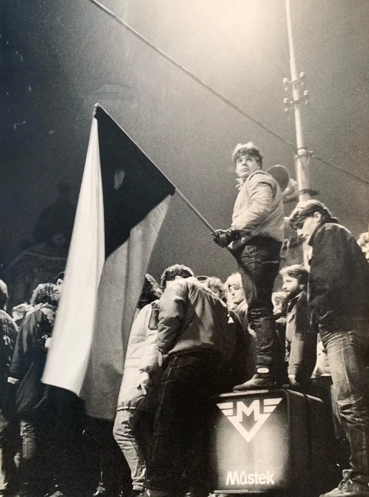 Nikdo nevěděl, jak to bude dál, říká Richard Beneš, autor fotek z listopadu 1989