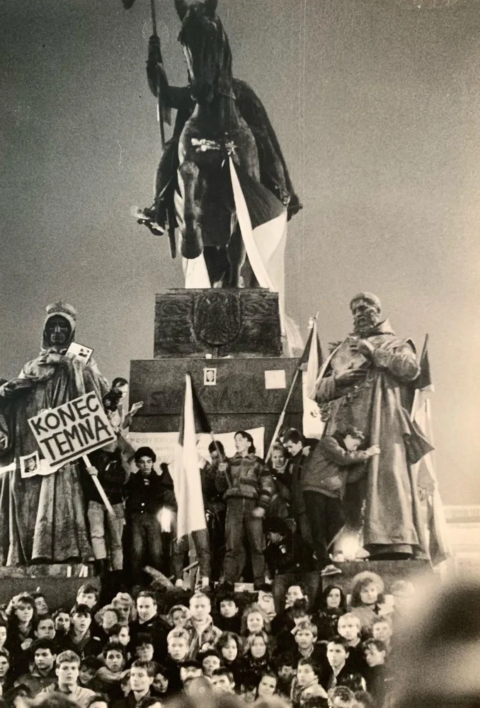 Nikdo nevěděl, jak to bude dál, říká Richard Beneš, autor fotek z listopadu 1989