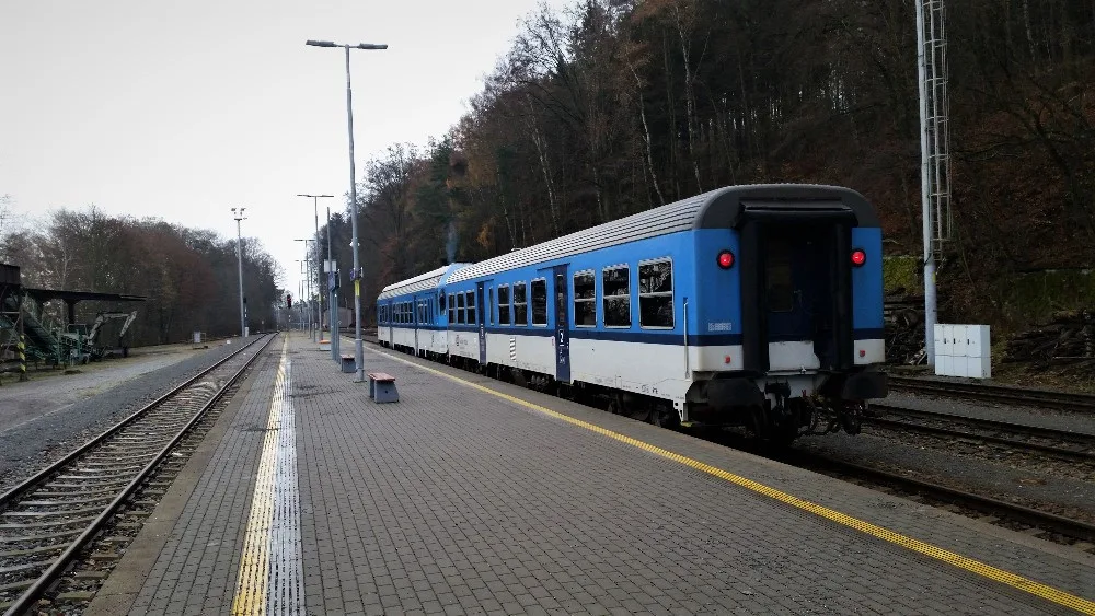 Vlakové vozy Českých drah přezdívané rakve. Na trať R14 vyjely v sobotu 12.12. 2020 naposledy