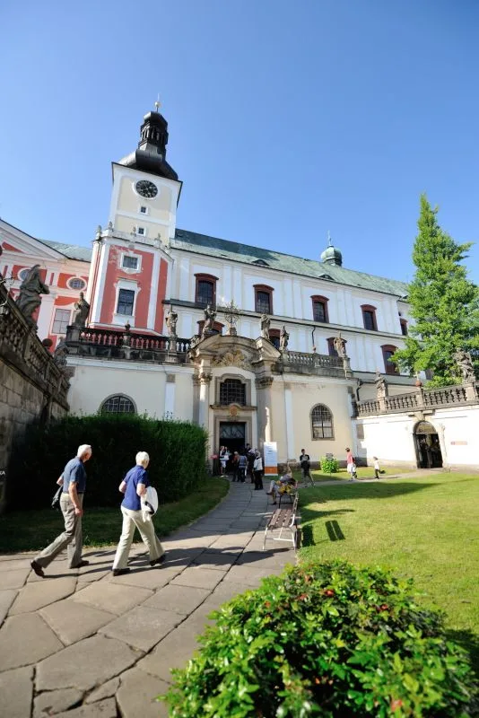 Broumovské kostely se můžou stát národní kulturní památkou