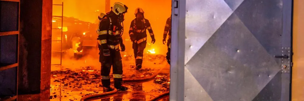 Rozsáhlý požár v Polici nad Metují nikdo úmyslně nezavinil