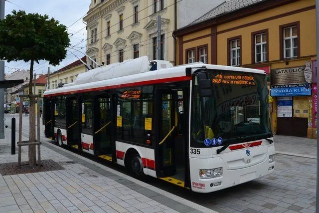 Pardubická MHD už nebude akceptovat hradeckou městskou kartu