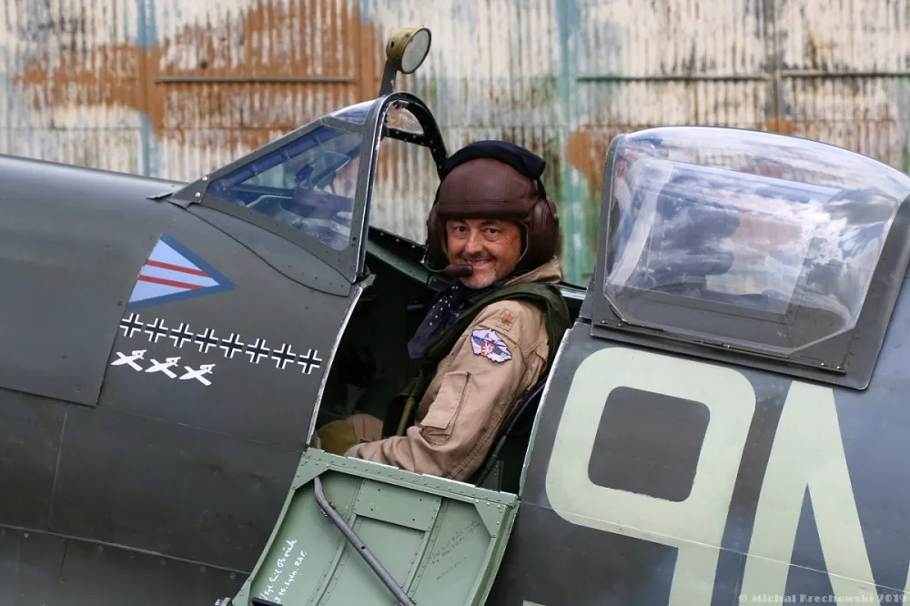 Pilotovat ikonickou stíhačku Spitfire je velká zodpovědnost a pocta, říká Jiří Horák
