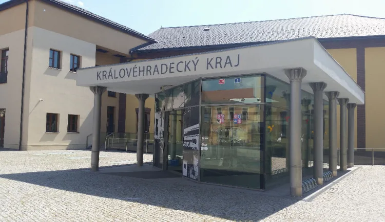 Krajská linka s přepisem řeči pomáhá lidem se sluchovým postižením i se ztrátou řeči