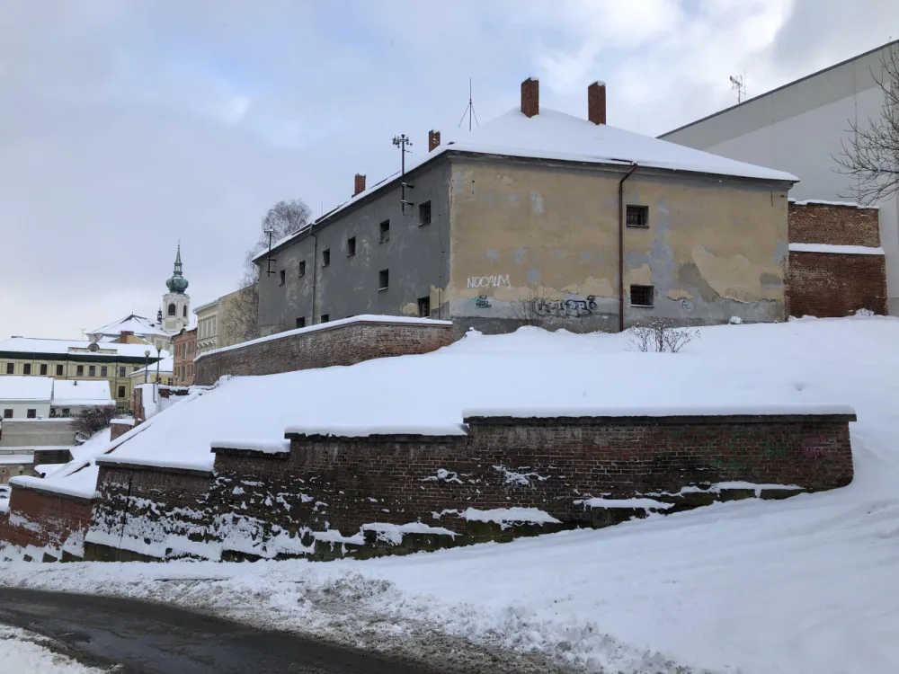 Ze staré věznice v Trutnově by mohla vzniknout nová Galerie draka. Původně fungovala jako basa gestapa