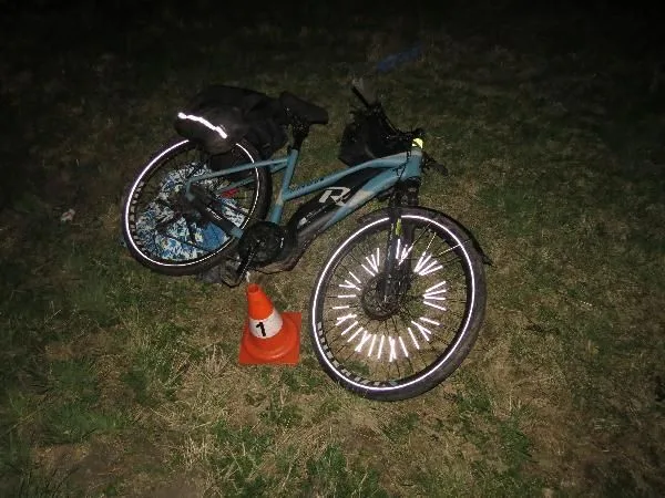 Policisté na Jičínsku řeší vážnou nehodu cyklistky pod vlivem
