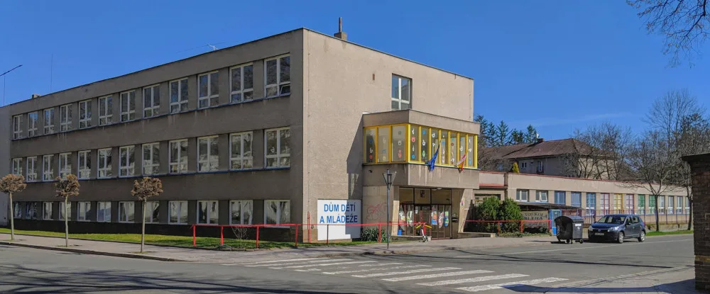 Dům dětí a mládeže v Hradci Králové se chystá na rozšíření aktivit. Potřeba bude negativní test