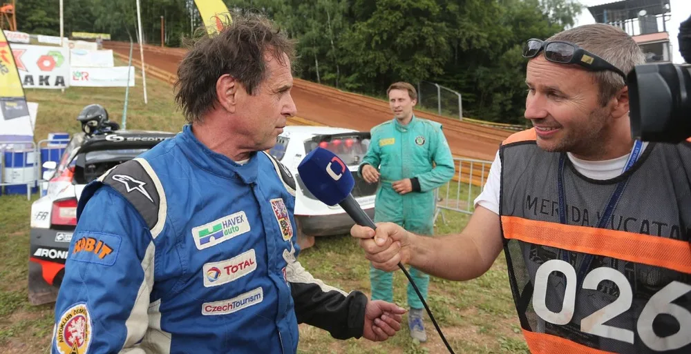 Autokrosař Fejfar se po letech vrací do kategorie velkých buggyn