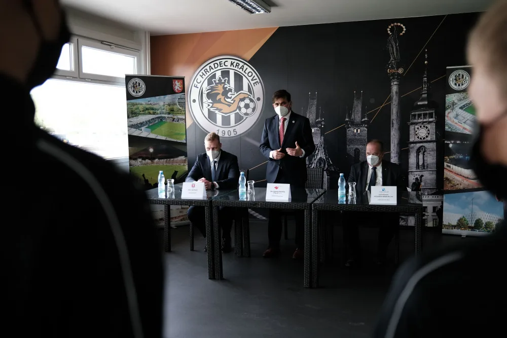V Hradci Králové vznikne Regionální fotbalová akademie. Fungovat bude od září