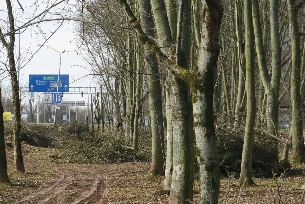 ANKETA: Jak se vám líbí protihluková stěna na hradecké Rašínovce? Začne se stavět tento měsíc