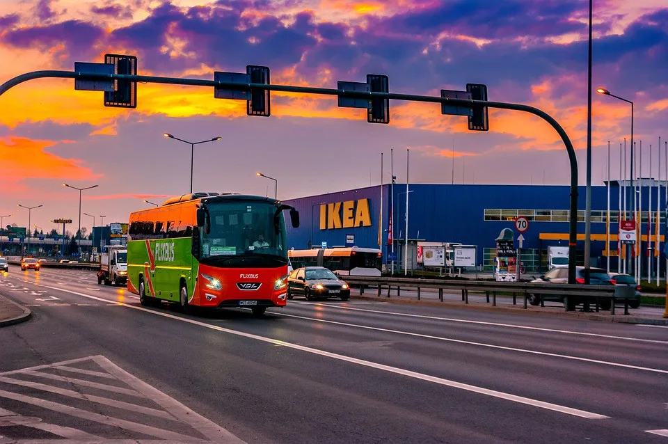 Máte doma nádobí z Ikey? Může být nebezpečné, varuje společnost