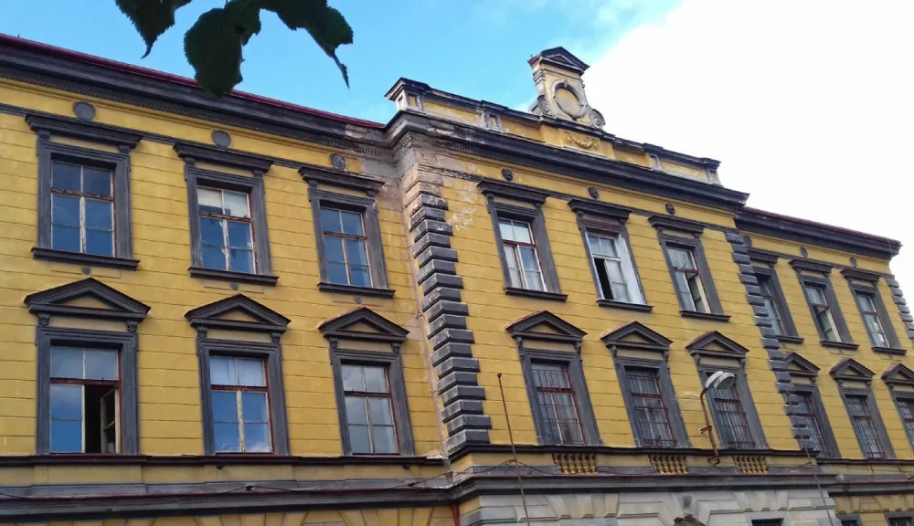 Jičín prodal dvě budovy kasáren. Vznikne zde centrum pro seniory