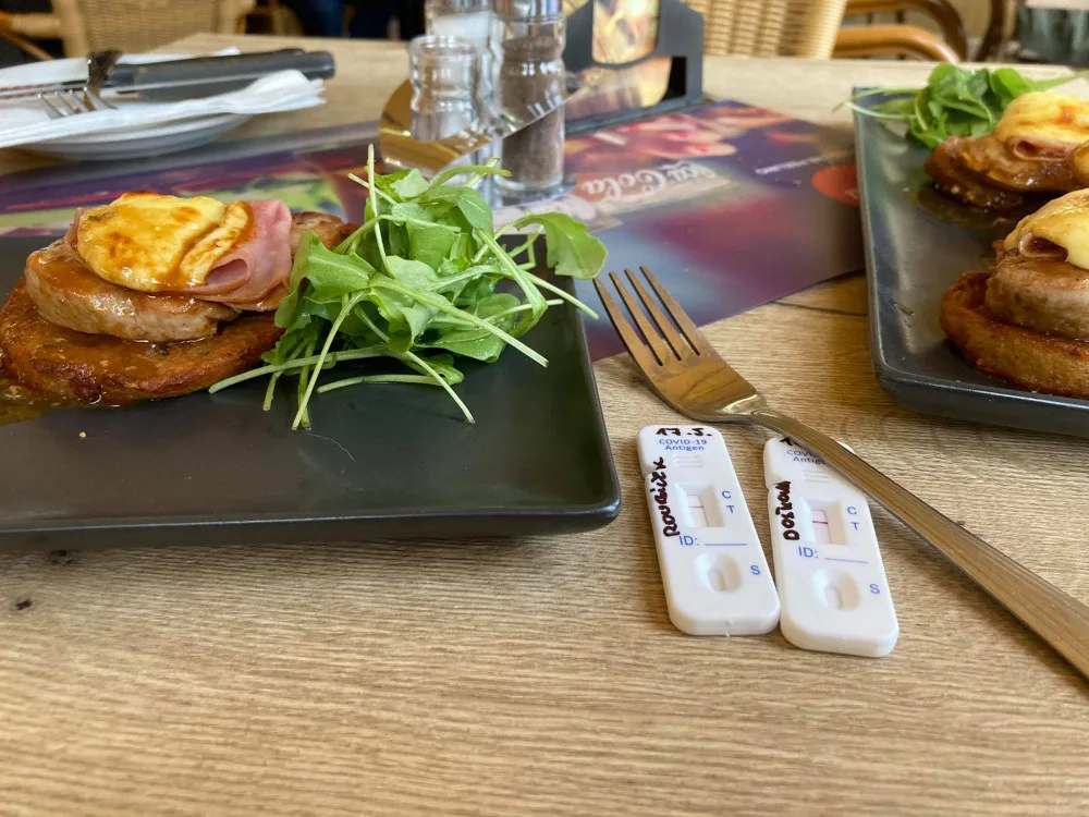 Hradecká hygiena od úterka kontroluje restaurace, prohřešky řeší domluvou