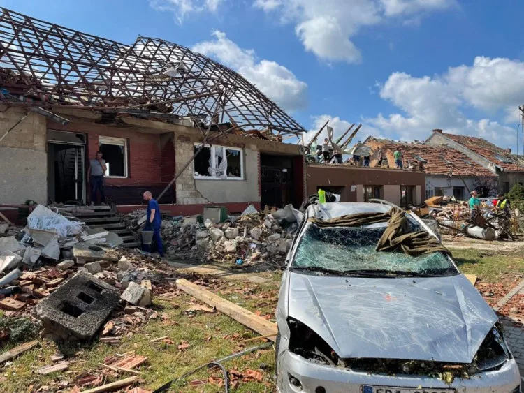 Hradec Králové posílá na jižní Moravu 1,2 milionu korun. Dalších 900 tisíc pošle kraj
