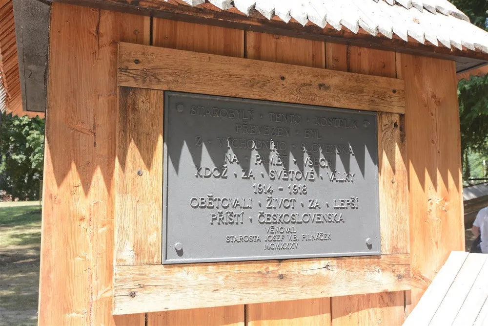 Kostel sv. Mikuláše v Jiráskových sadech