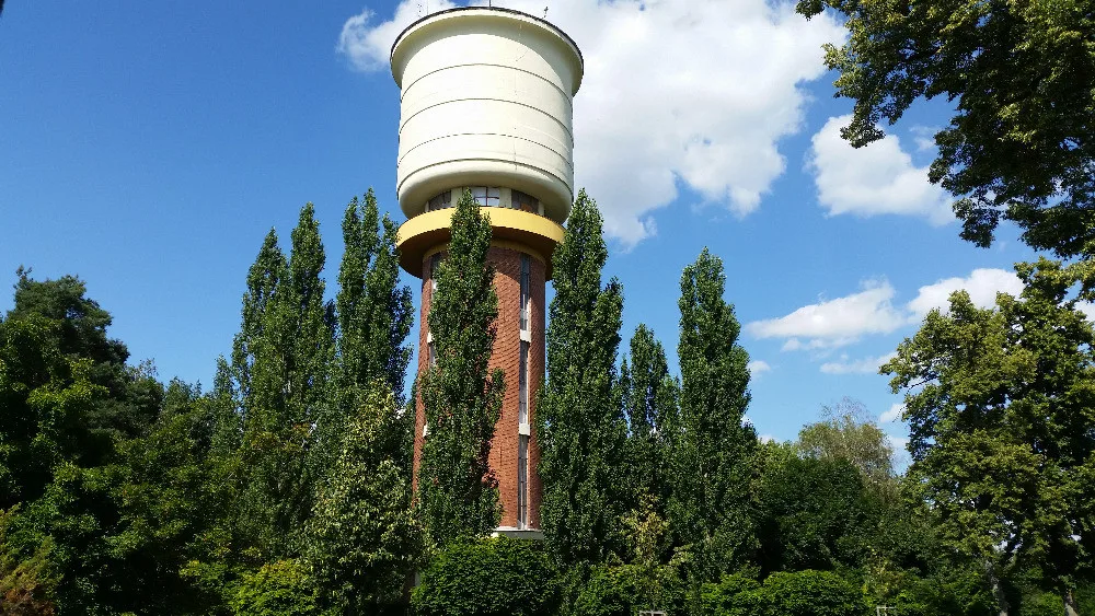 Věžový vodojem na Novém Hradci Králové