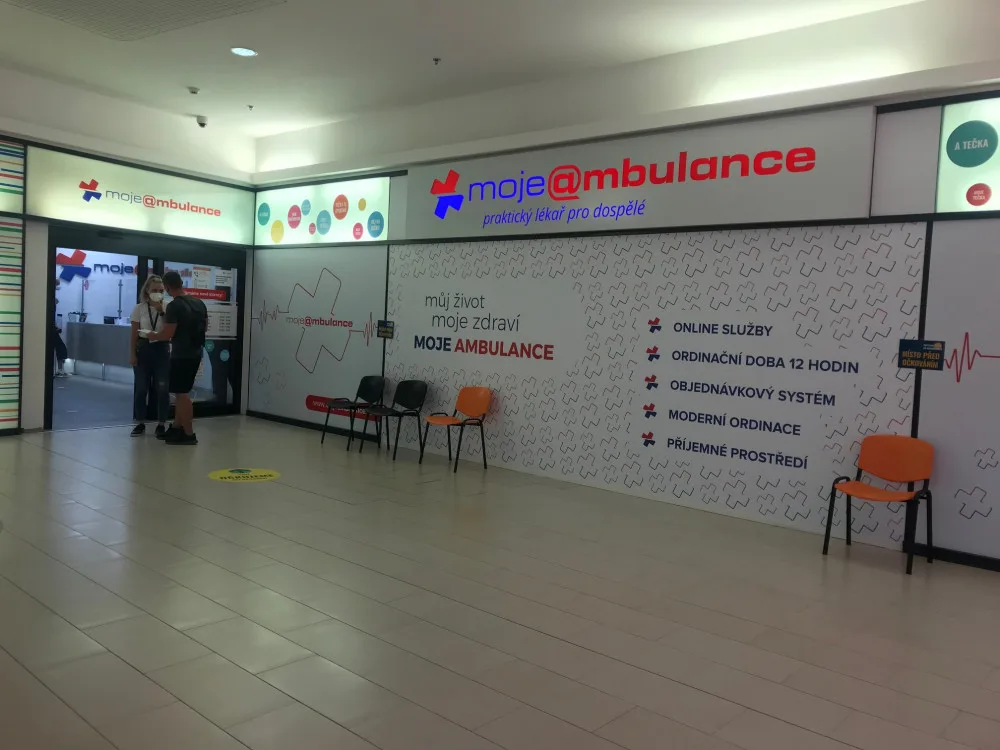 Očkovací centrum v Atriu aplikovalo za měsíc 2600 dávek vakcíny proti covidu