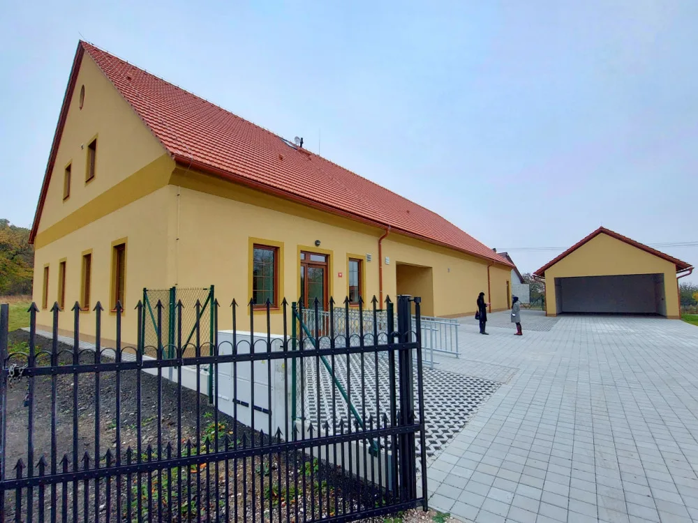 Jičínské muzeum má nový depozitář. Vznikl v areálu bývalé fary