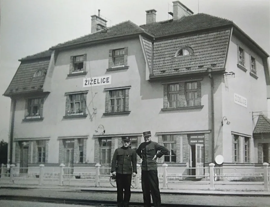 Historická budova nádraží v Převýšově zachráněna | foto: Richard Ježek