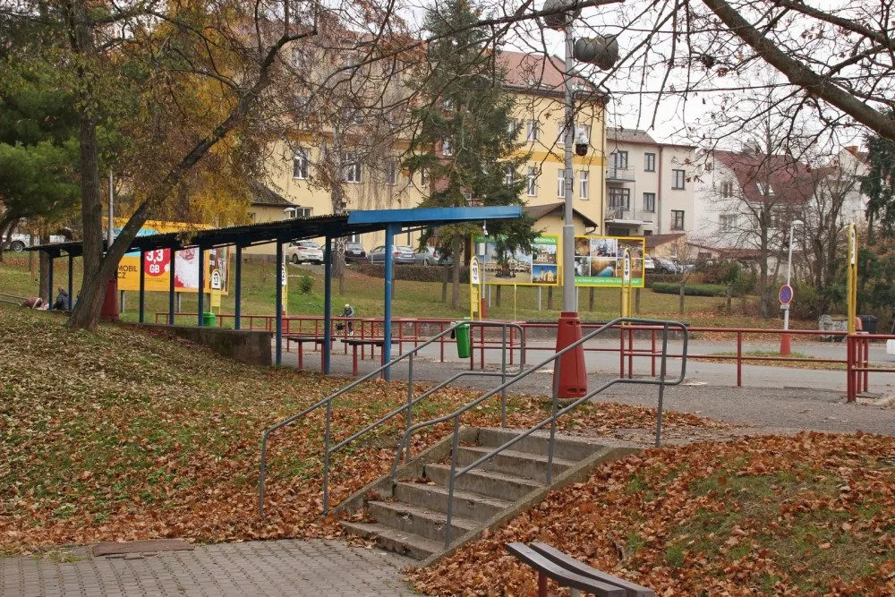 Dvůr Králové si oblíbilo architektonické soutěže. Další ukáže podobu nového autobusáku