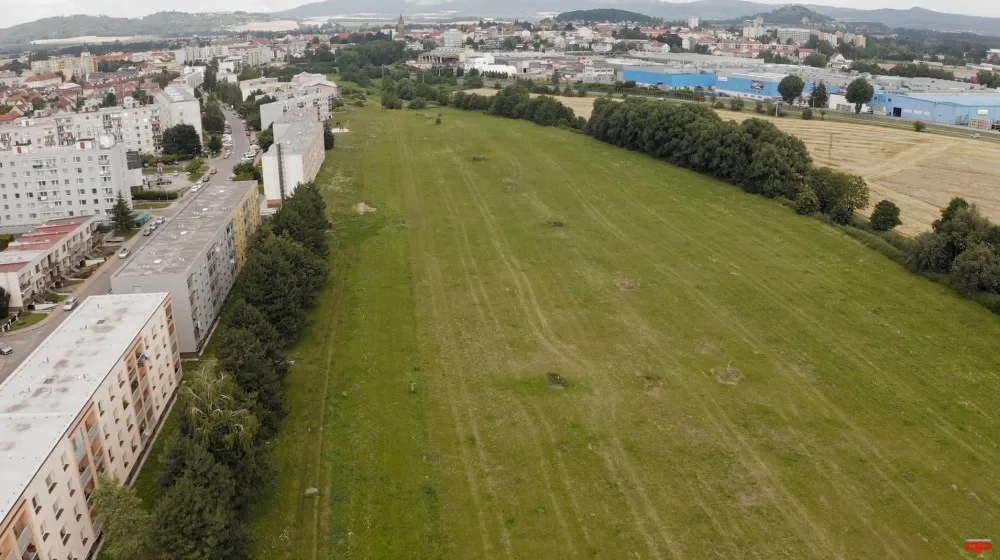 Jičín připravuje svůj největší odpočinkový park. Nabídne rozhlednu, cyklostezku i místa pro relaxaci