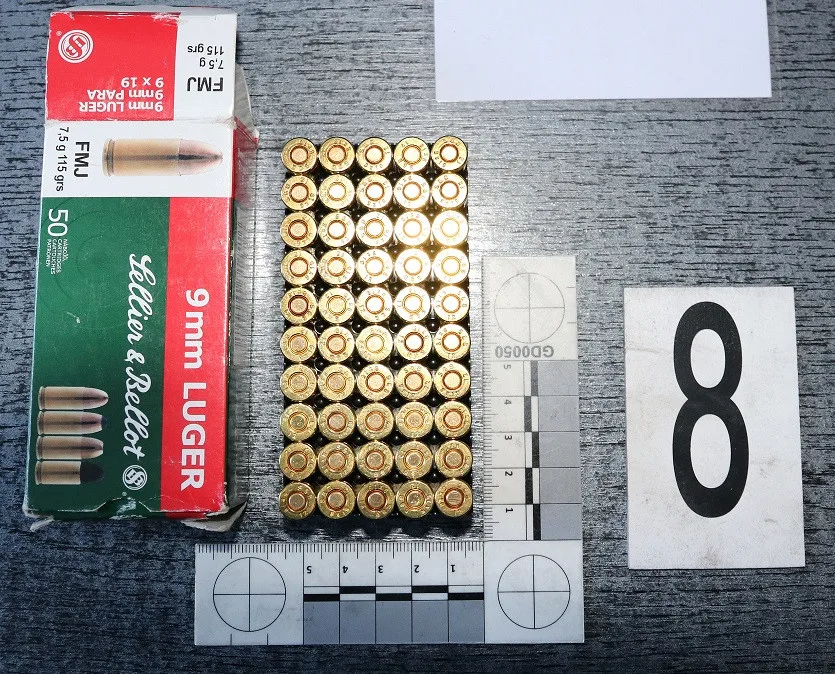 Pro dealery z Hradce Králové si došla zásahovka. Prodávali kokain za skoro půl milionu