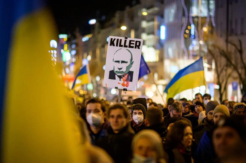 Putin ukázal nejodpornější rysy své psychopatické osobnosti, shoduje se komunální politická scéna