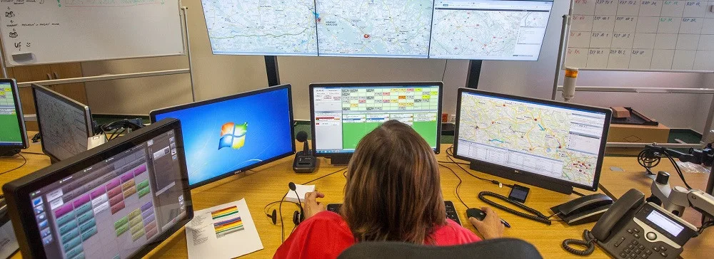 Operátorka tísňové linky 155