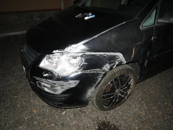 Šestnáctiletý mladík se v autě po Trutnově proháněl stovkou. Byl pod vlivem alkoholu