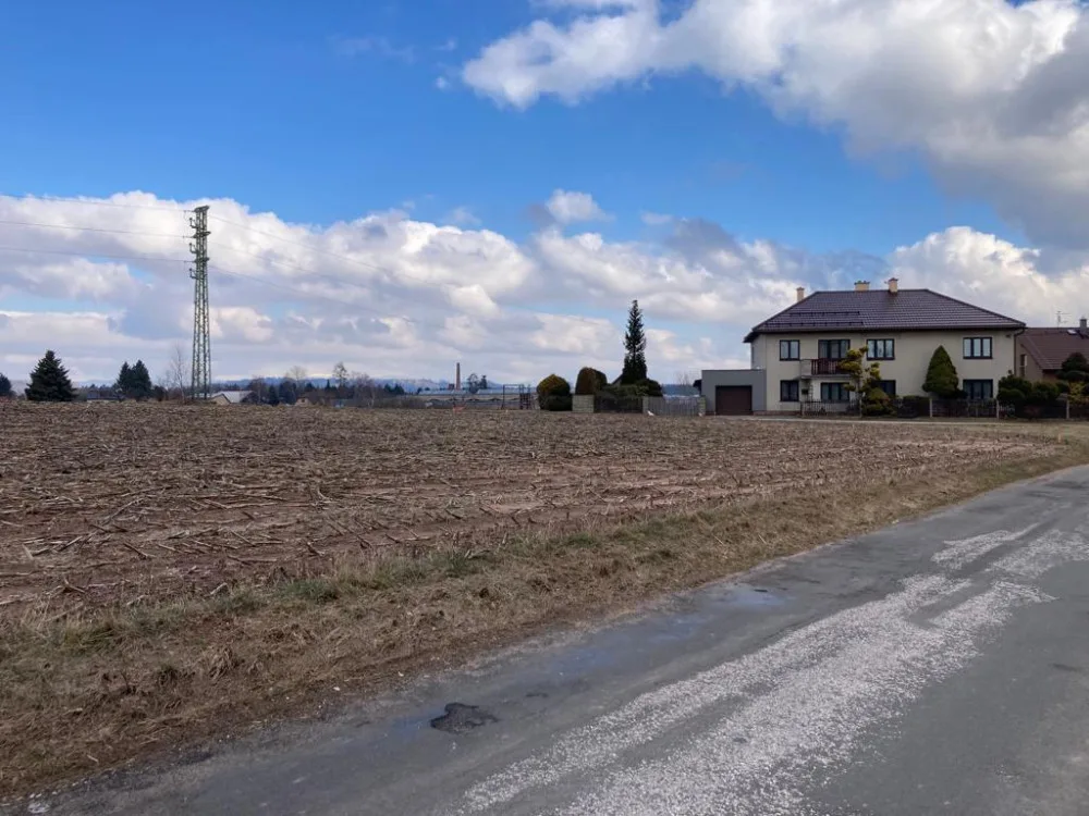 Stát podepsal smlouvu s firmou, která postaví obchvat Nové Paky. Stavba začne v září