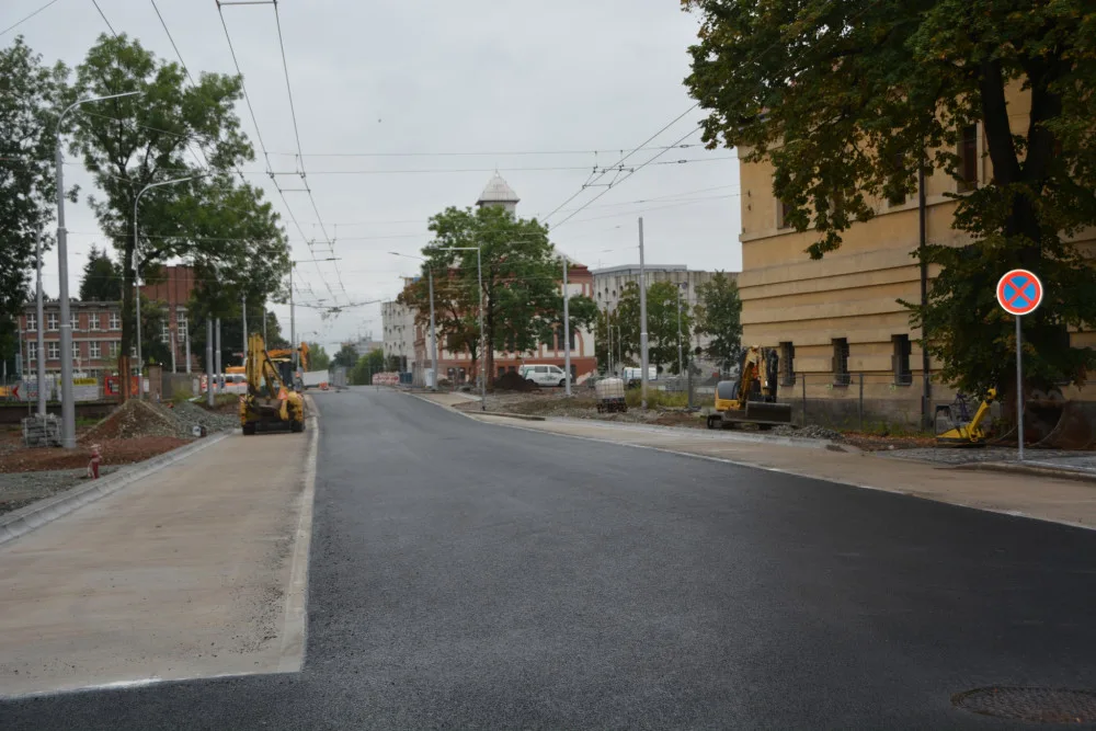 Příští týden se otevře Fortna pro MHD. Řidiči osobáků si musí počkat do konce roku