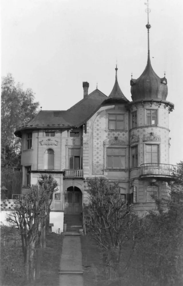 Náchod koupí v areálu běloveských lázní za deset milionů historickou vilu Panzinka